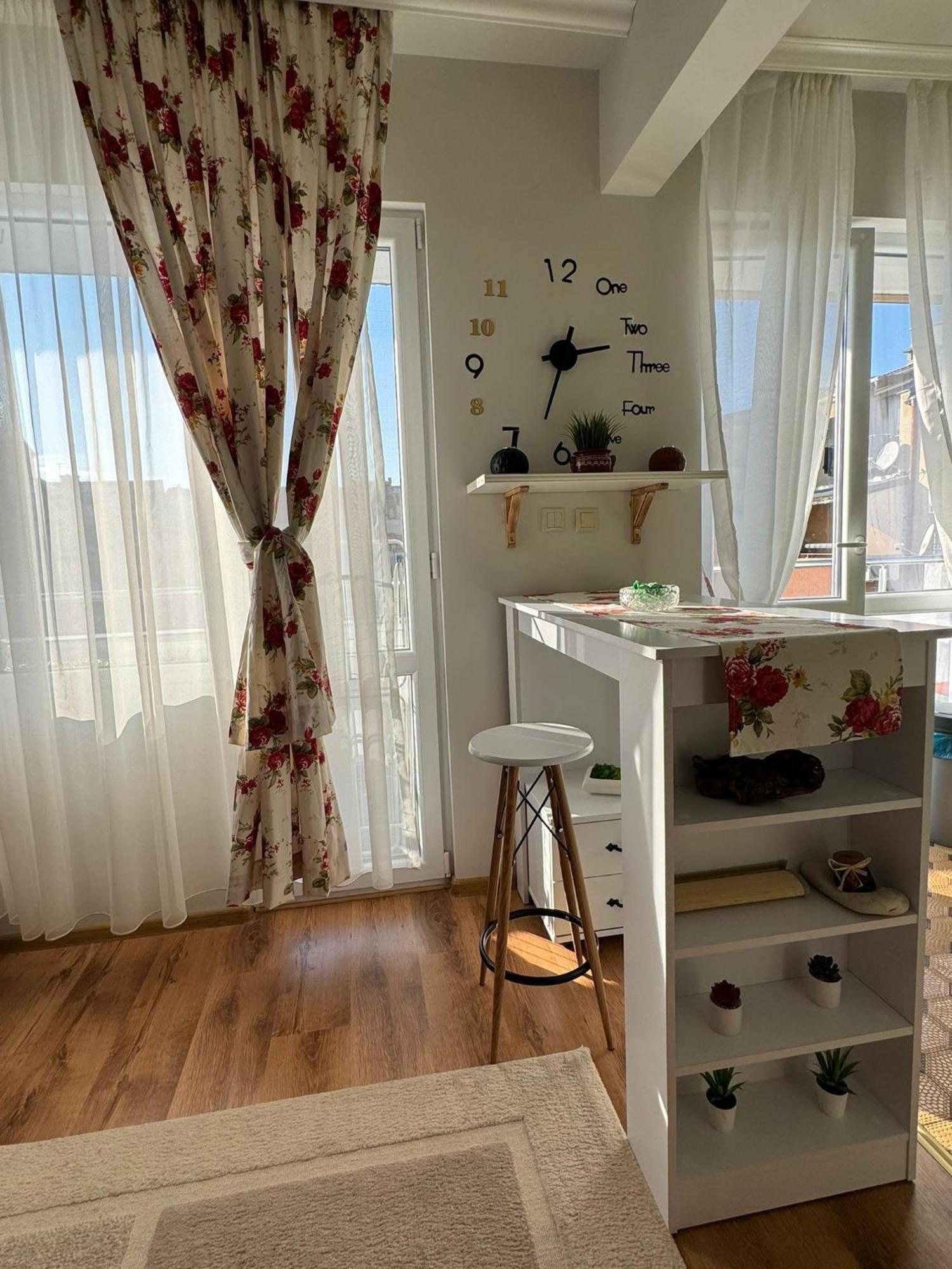 The Master And Margarita Apartment, Майстора И Маргарита, Two Bedroom Apartament Burgas Luaran gambar